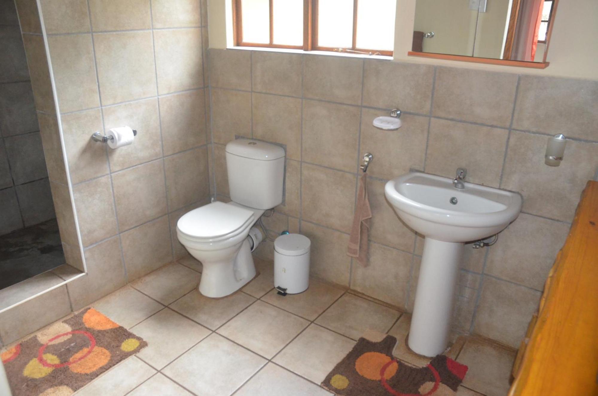 Bushbaby Lodge & Camping フルフルウェ 部屋 写真