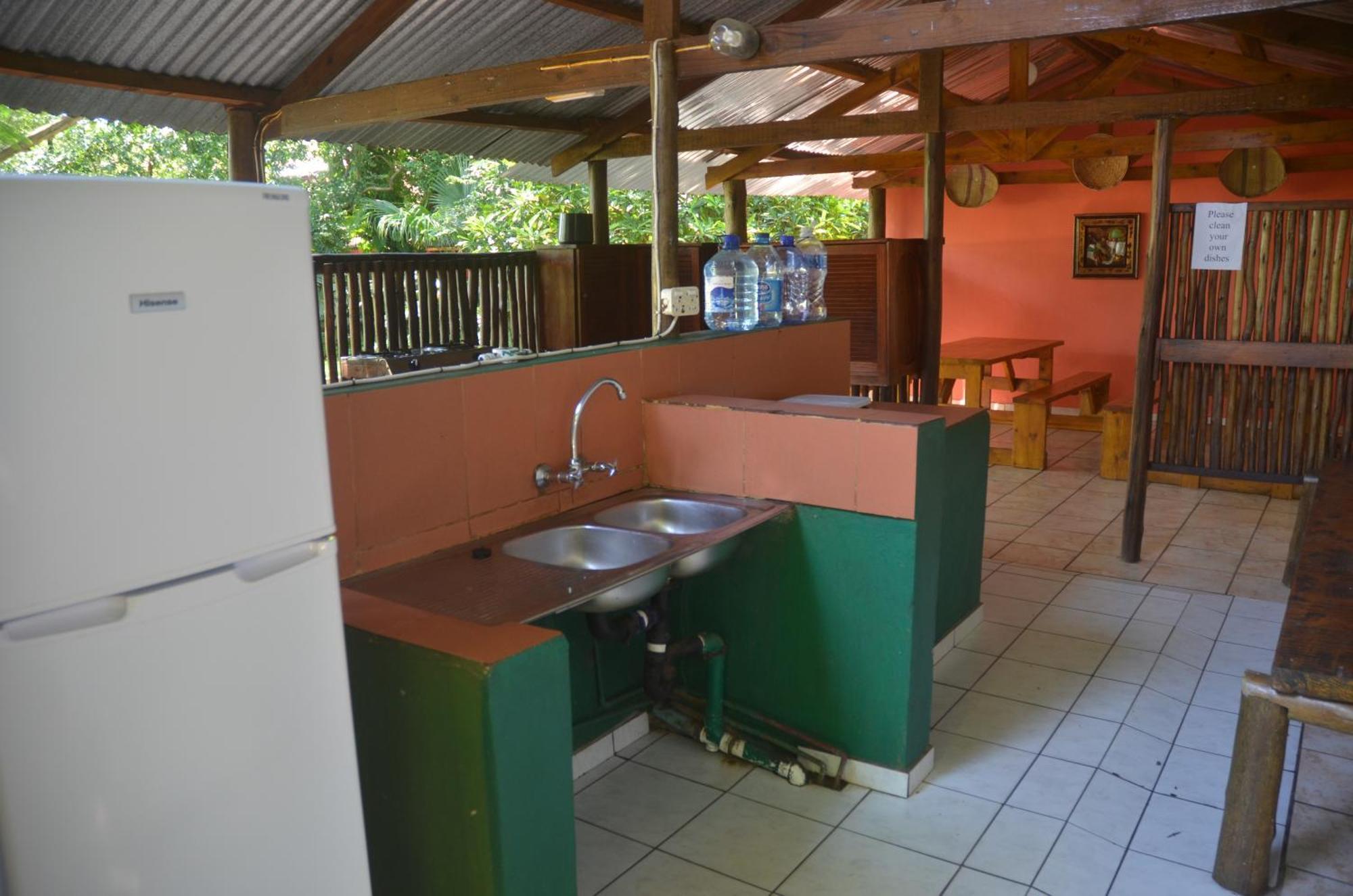 Bushbaby Lodge & Camping フルフルウェ 部屋 写真