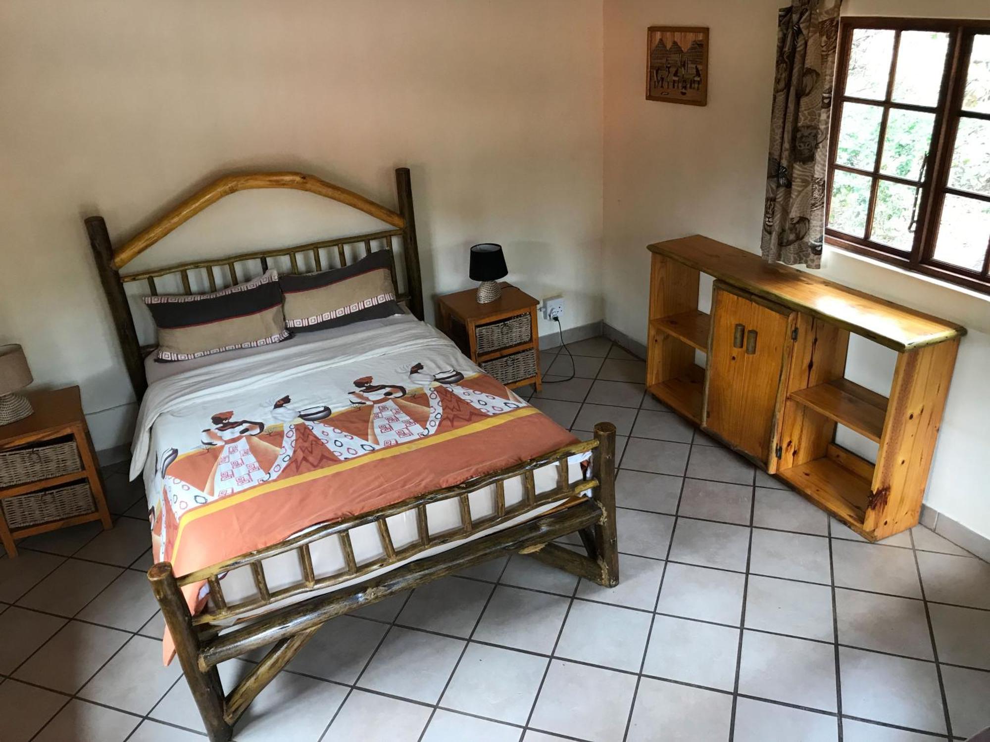 Bushbaby Lodge & Camping フルフルウェ 部屋 写真